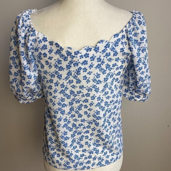 MONTEAU Top New XSmall Blue Flowers BNWT Scalloped - Picture 4 of 6